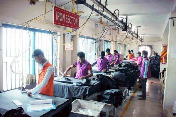 4-Point fabric roll inspection